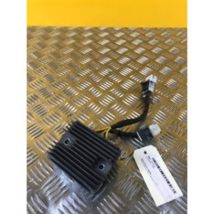 Régulateur de tension pour PIAGGIO MP3 500 LT 2017