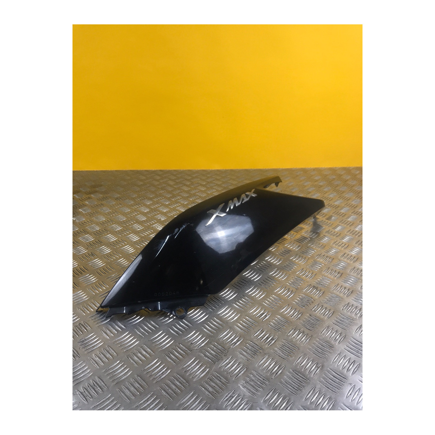 Demi coque arrière gauche pour YAMAHA XMAX 125 2011