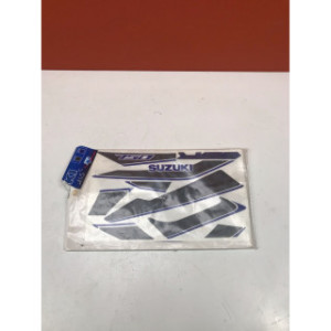 Habillage avant pour SUZUKI GSR 750 99F00-KSGSR-CBF