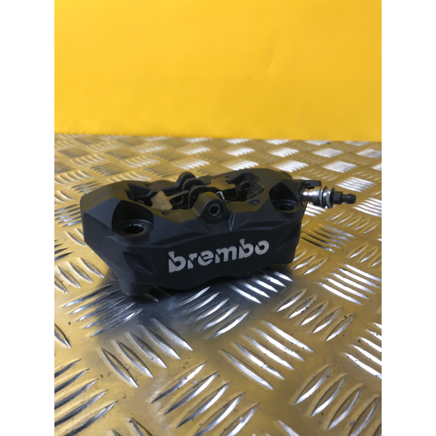 étriers de frein avant droit pour BMW F 900 XR 2021