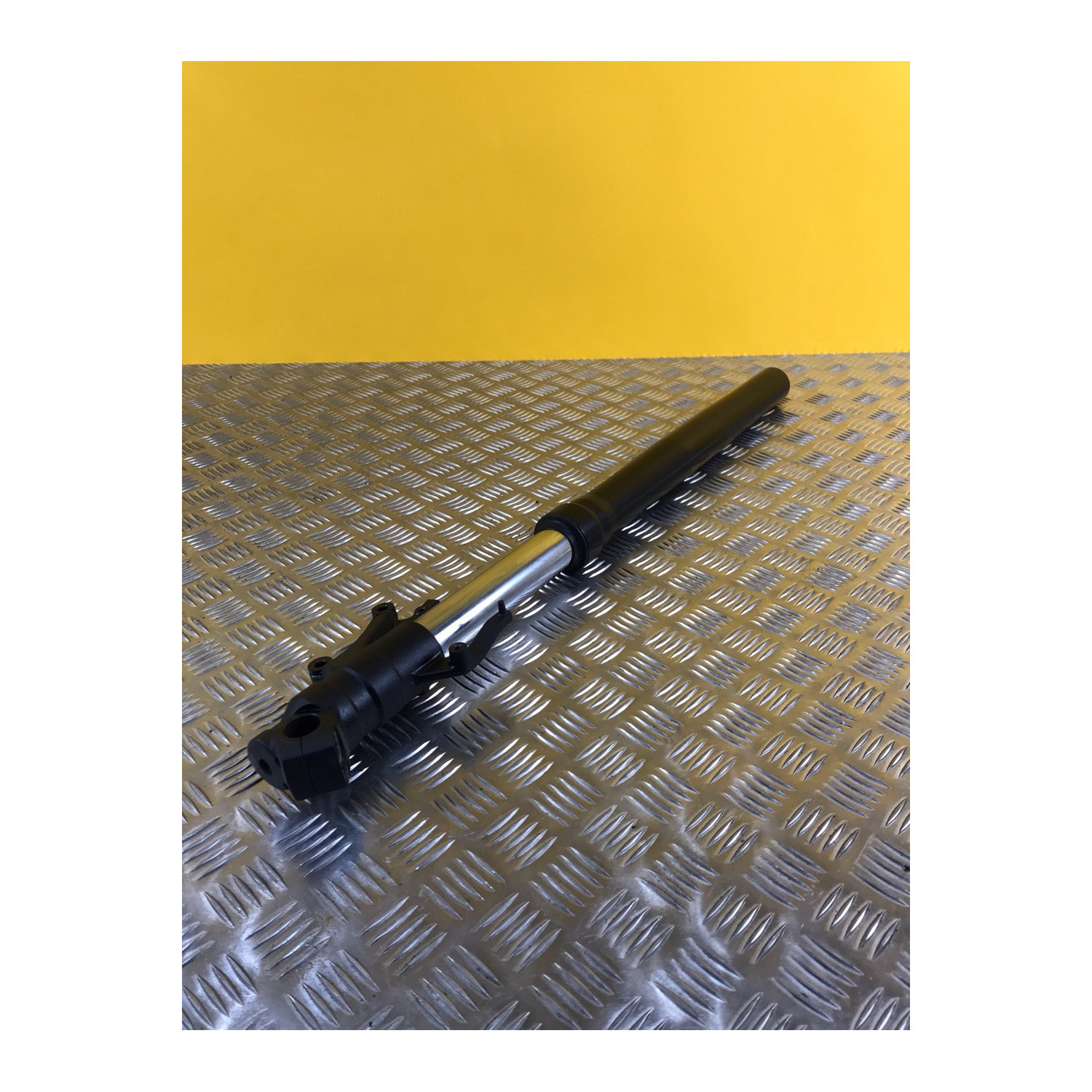 Tube de fourche droit pour HONDA NX 500 2024