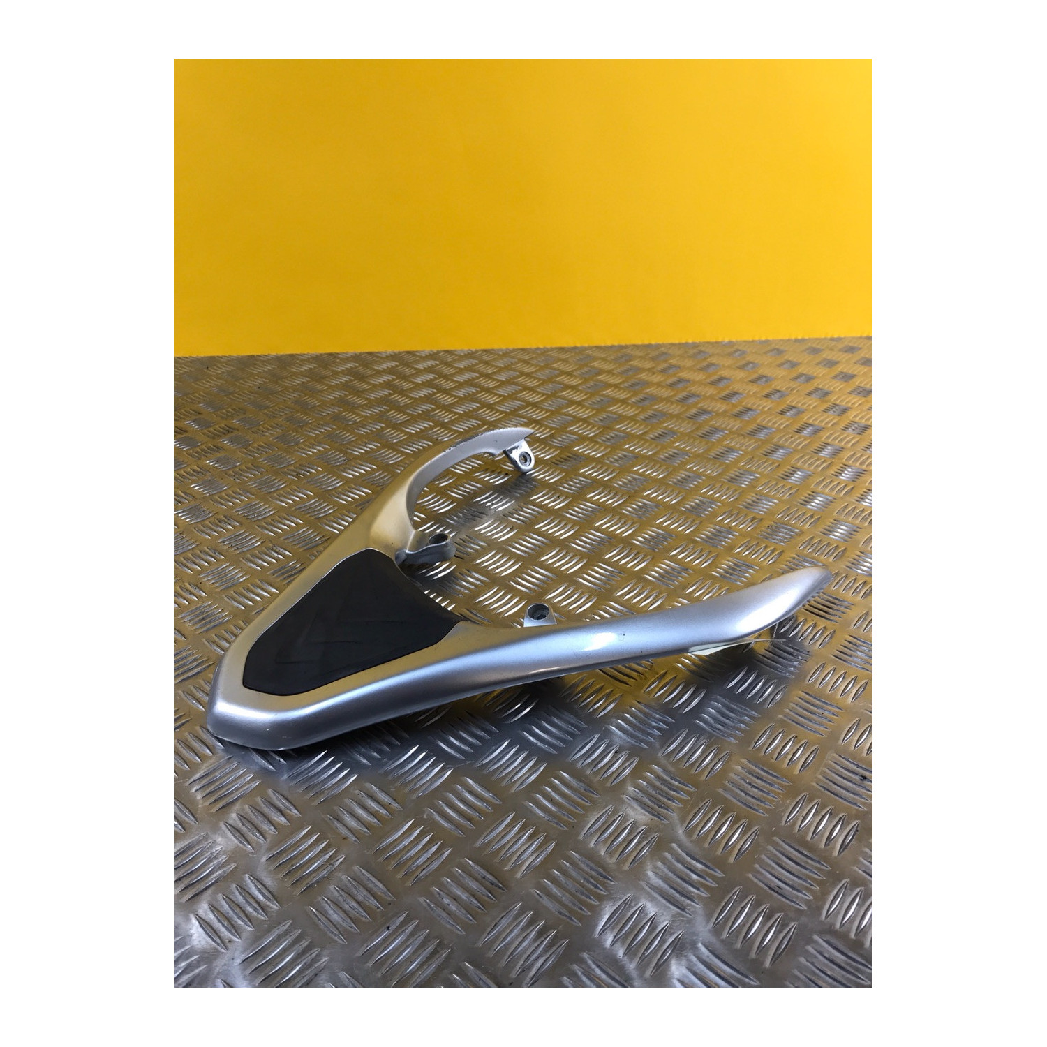 Porte bagage arrière pour PIAGGIO FLY 125 2016