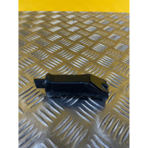 Platine repose pieds avant droite pour SUZUKI GSE 500 43700-12B01