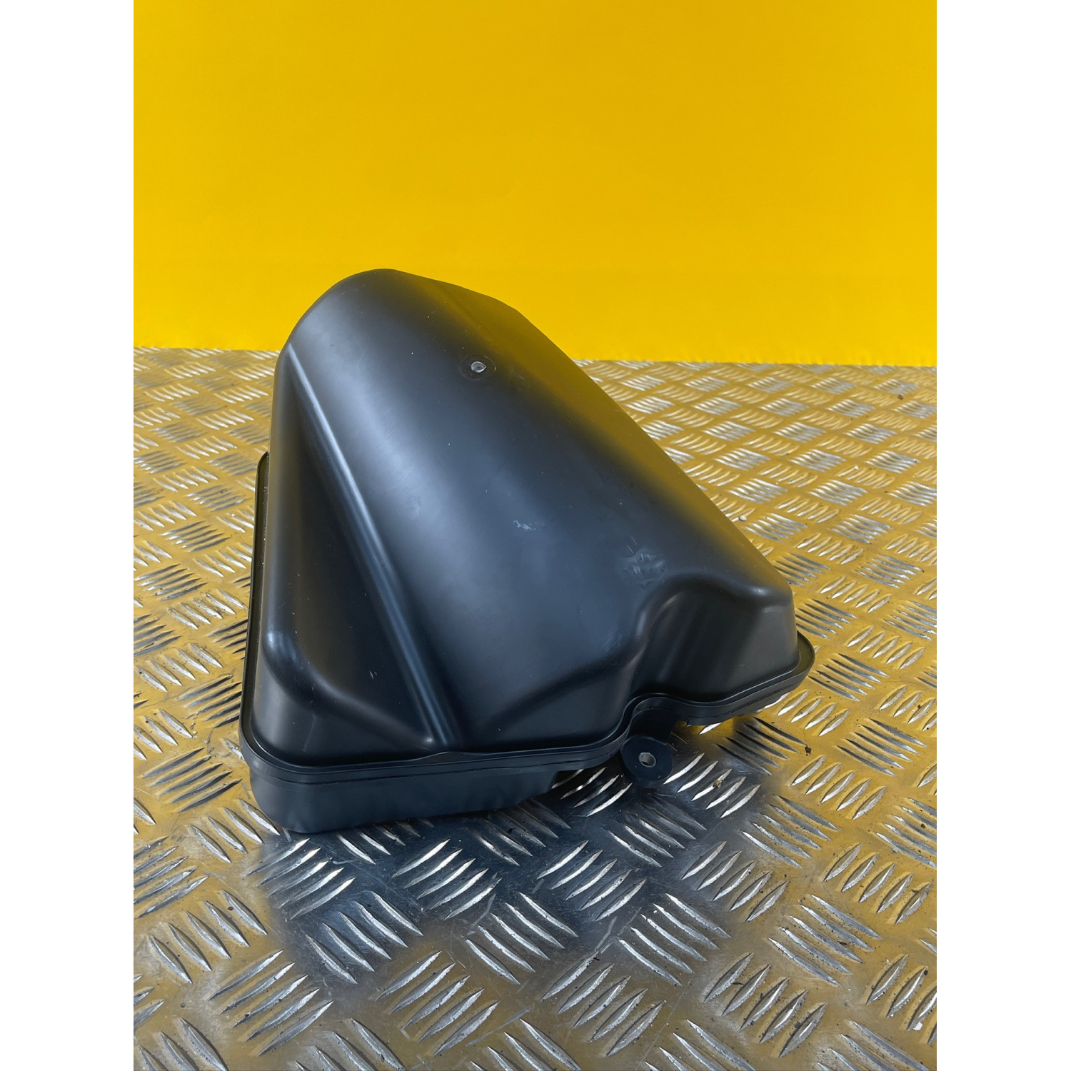 Boîte à air pour SUZUKI BURGMAN 650 13701-10G00