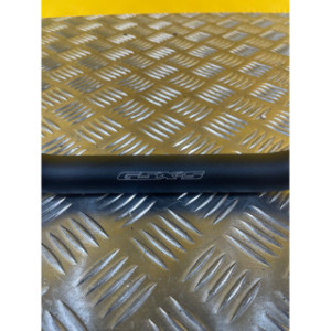 Guidon une pièce pour SUZUKI GSX 750 56111-13K10