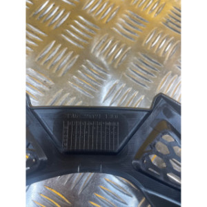 Sabot de carénage pour SUZUKI GSX 750 94491-13K00