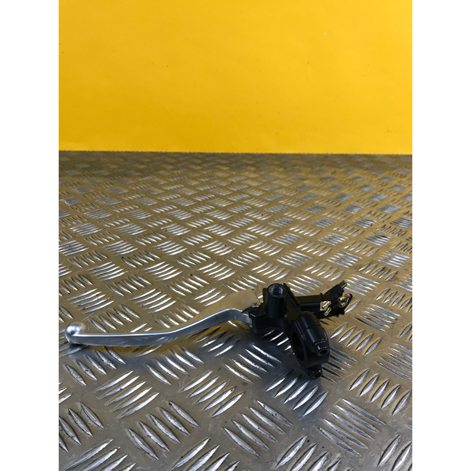 Poignee de frein gauche pour HONDA PCX 125 2019