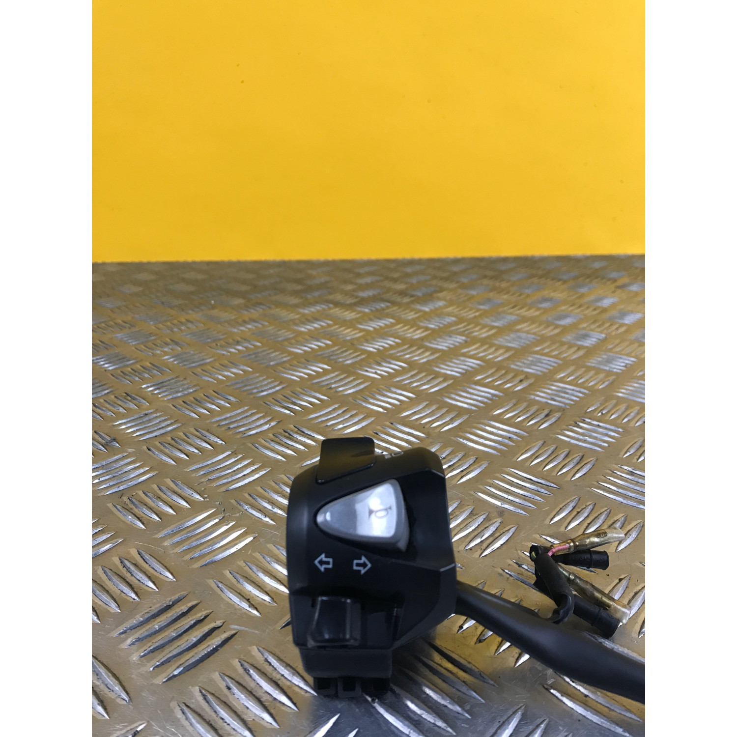 Commodo gauche gestion de l'éclairage pour HONDA PCX 125 2019 L3EHNDML000M382