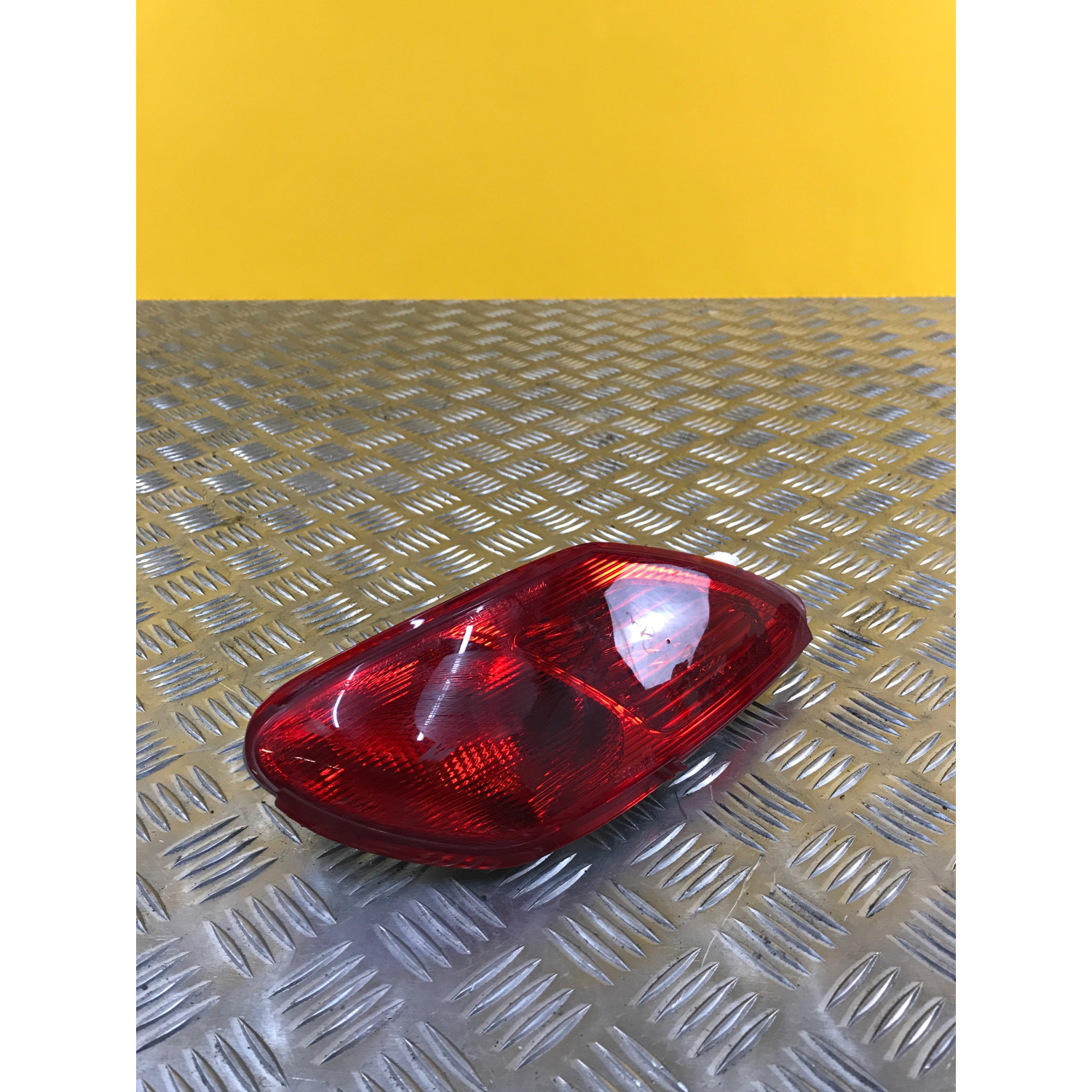 Feux arriere gauche pour PIAGGIO MP3 500 2012