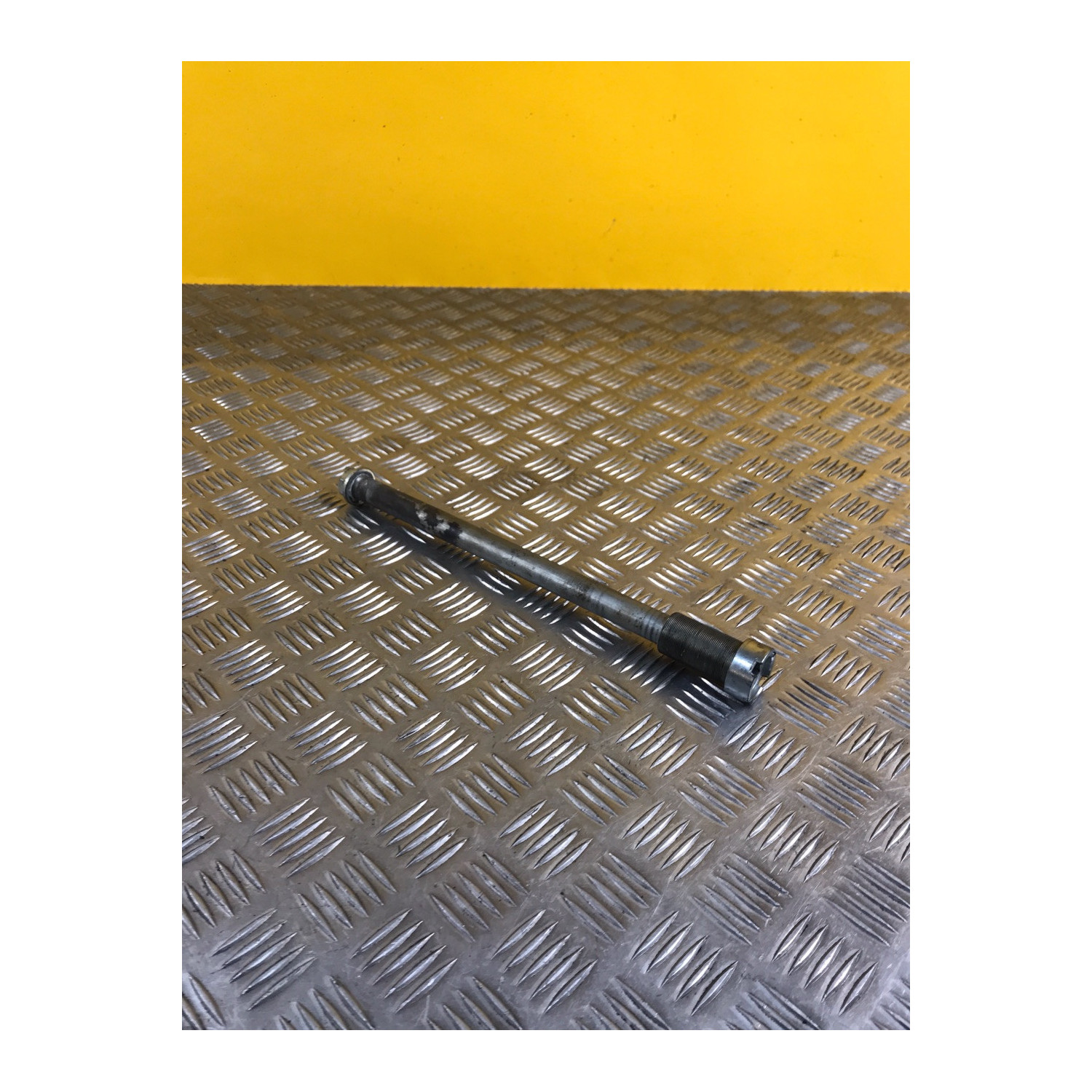 Axe de roue avant pour KAWASAKI Z 750 2006