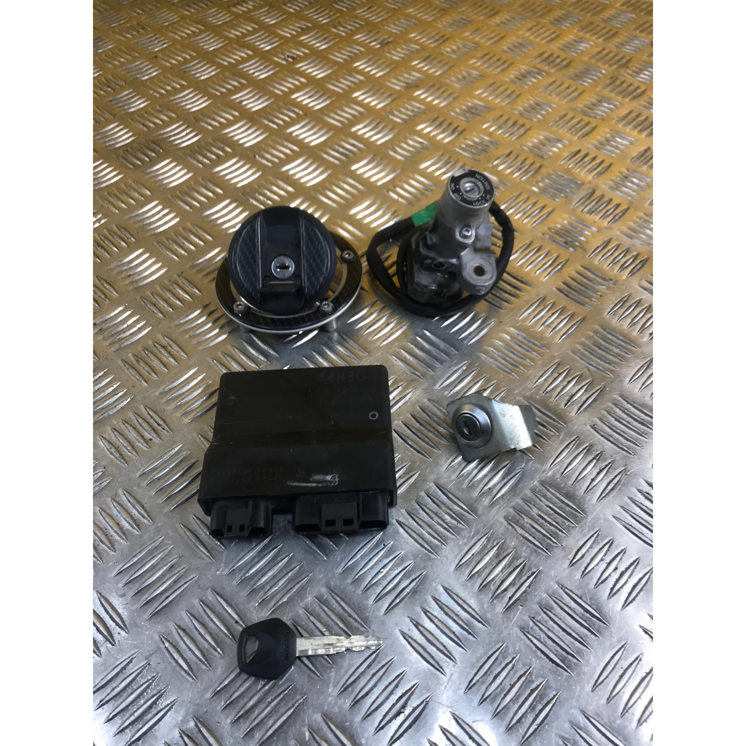 Kit clé Neiman CDI pour SUZUKI GLADIUS 650 2010