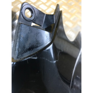 Cache reservoir droit pour SUZUKI GLADIUS 650 2010