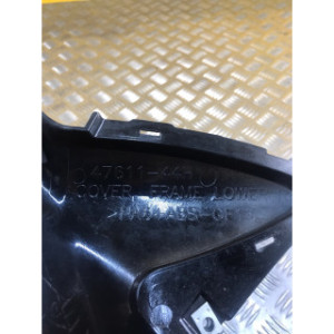 Cache chassis latéral droit pour SUZUKI GLADIUS 650 2010