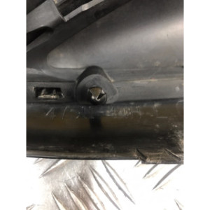 Demi coque arrière gauche pour SUZUKI GLADIUS 650 2010