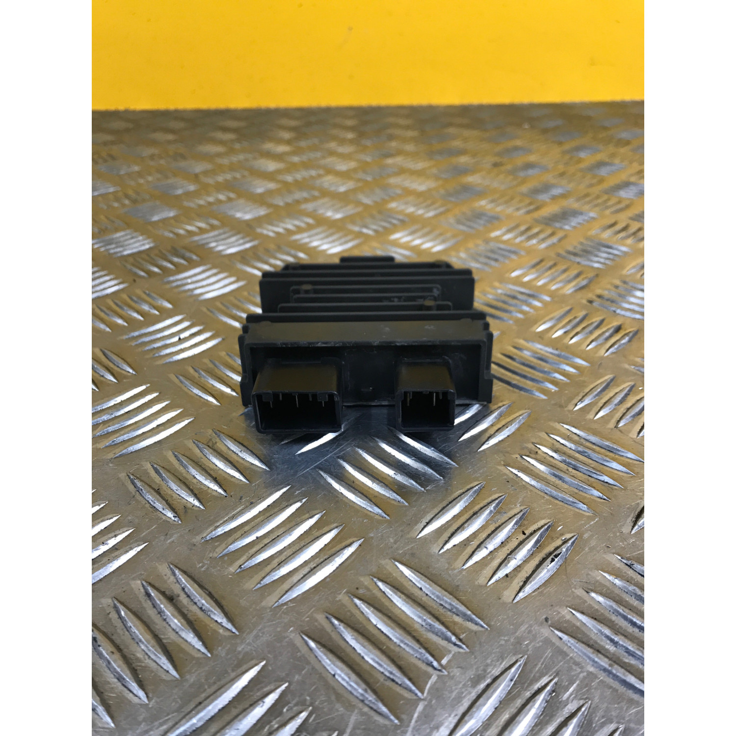 Régulateur de tension pour HONDA CB 1000 R 2008