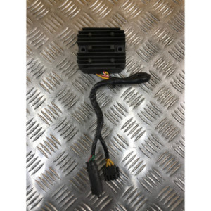 Régulateur de tension pour BMW F 800 R 2015 SH541SC