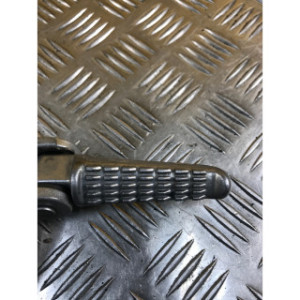 Platine repose pieds arrière gauche pour KAWASAKI Z 750 2006