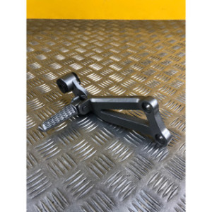 Platine repose pieds arrière droite pour KAWASAKI Z 750 2006