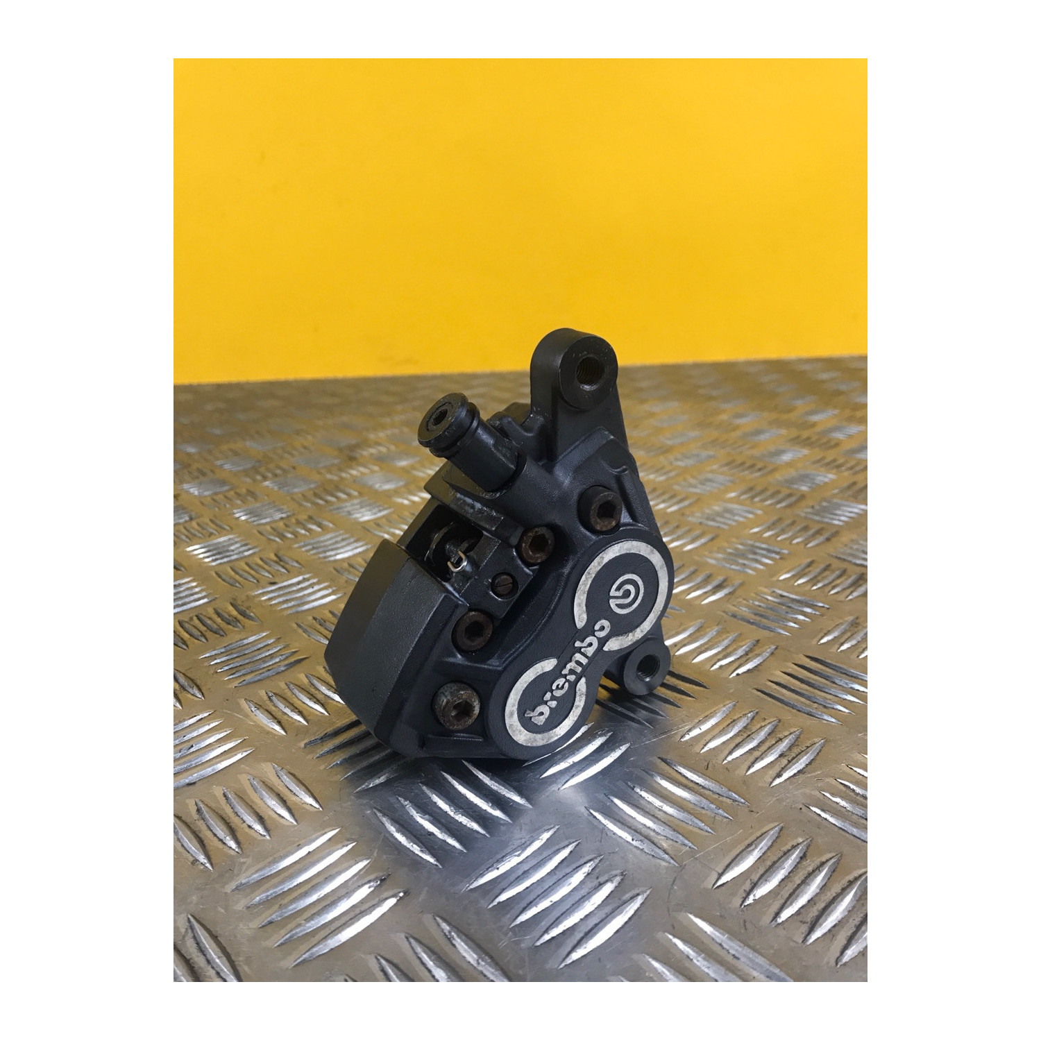 étriers de frein avant droit pour BMW R 850 RT 2000