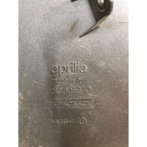Demi coque arrière gauche pour APRILIA ATLANTIC 125 2008