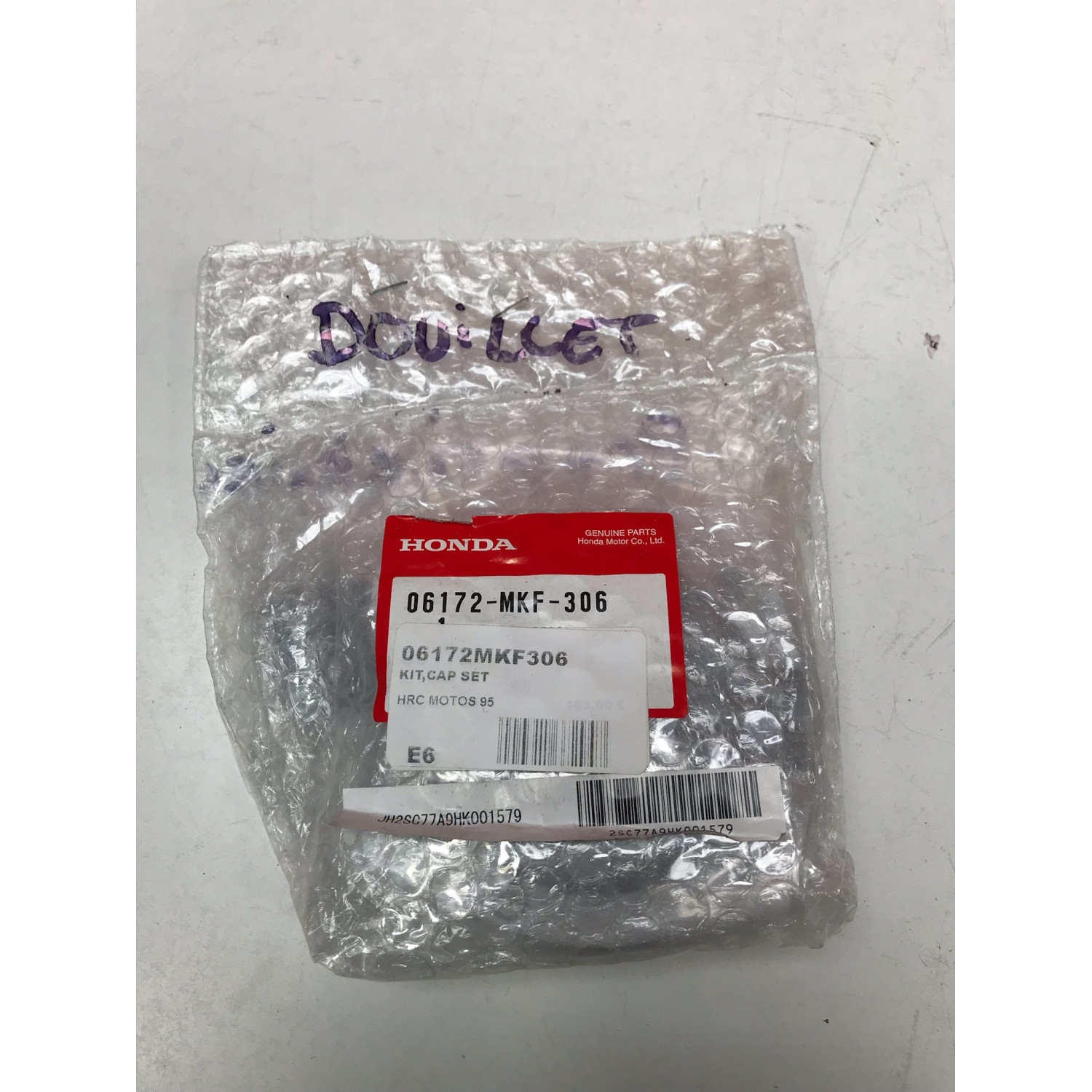 Bouchon ou trappe de réservoir pour HONDA CBR 1000 RR FIRE BLADE 06172‑MKF‑306