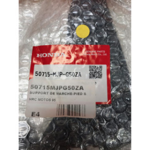 Support de marche pied droit pour HONDA AFRICA TWIN 1000 50715-MJP-G50ZA