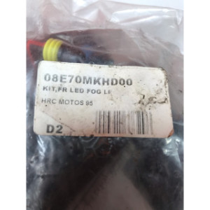 Support de feu pour HONDA XADV 750 08E70-MKH-D00