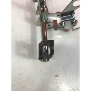 Support de feu avant droit pour HONDA SH 300 50230-KTW-307