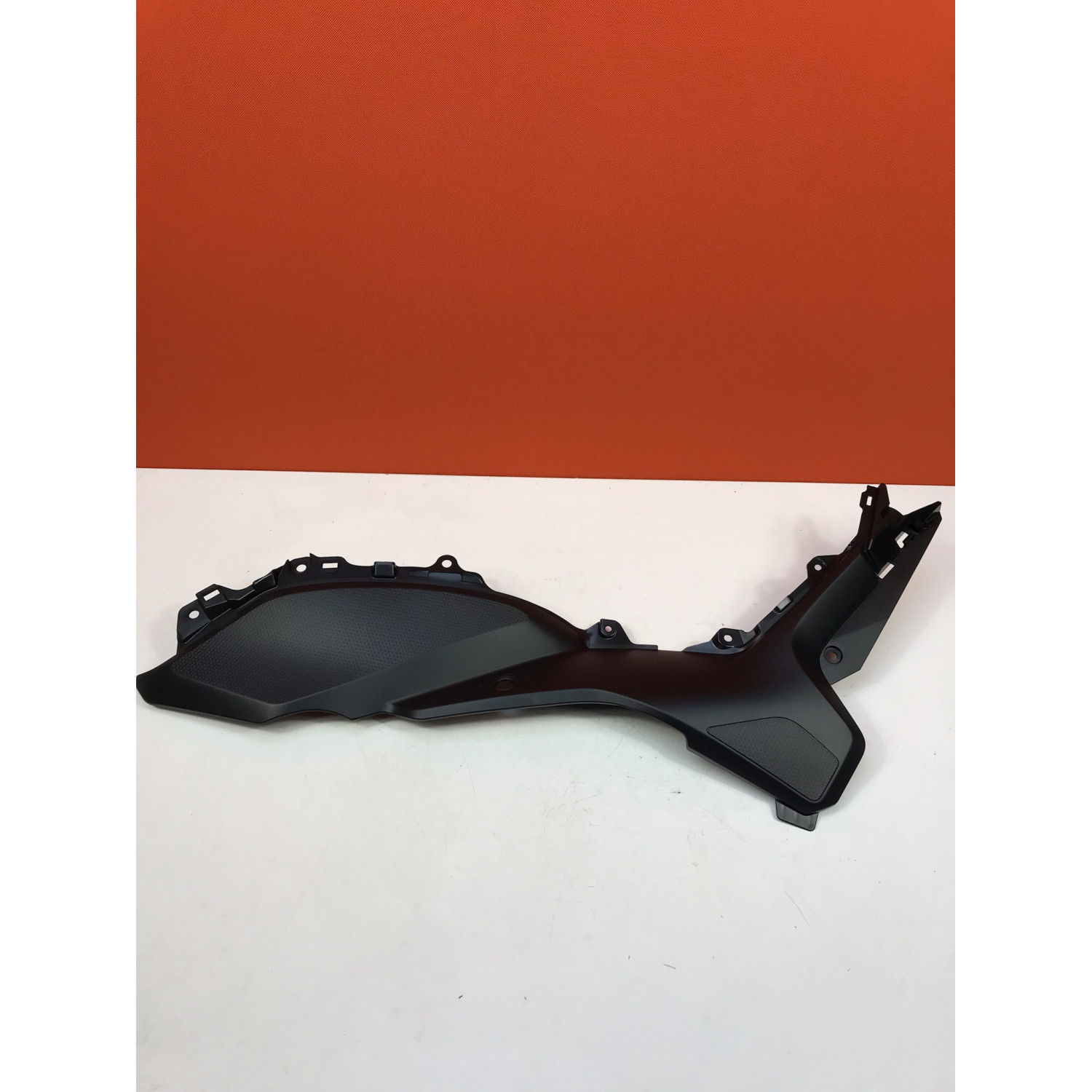 Cache latéral gauche pour HONDA NC 750 83701-MGS-D10ZA