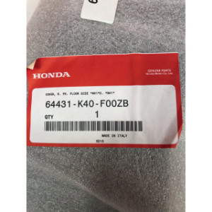 Carenage inferieur droit pour HONDA FORZA 125 64431 -K40-FOOZB