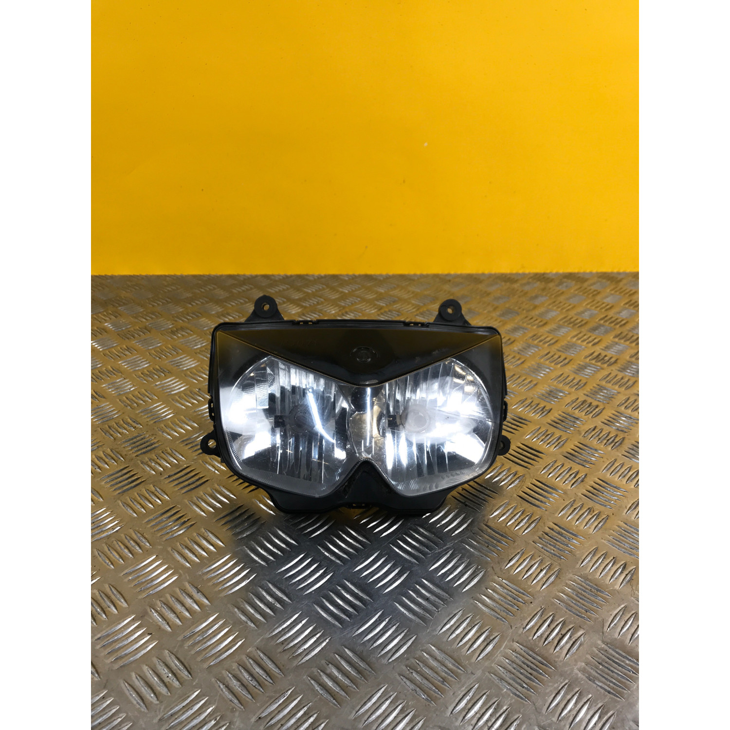 Phare avant pour KAWASAKI Z 750 2005