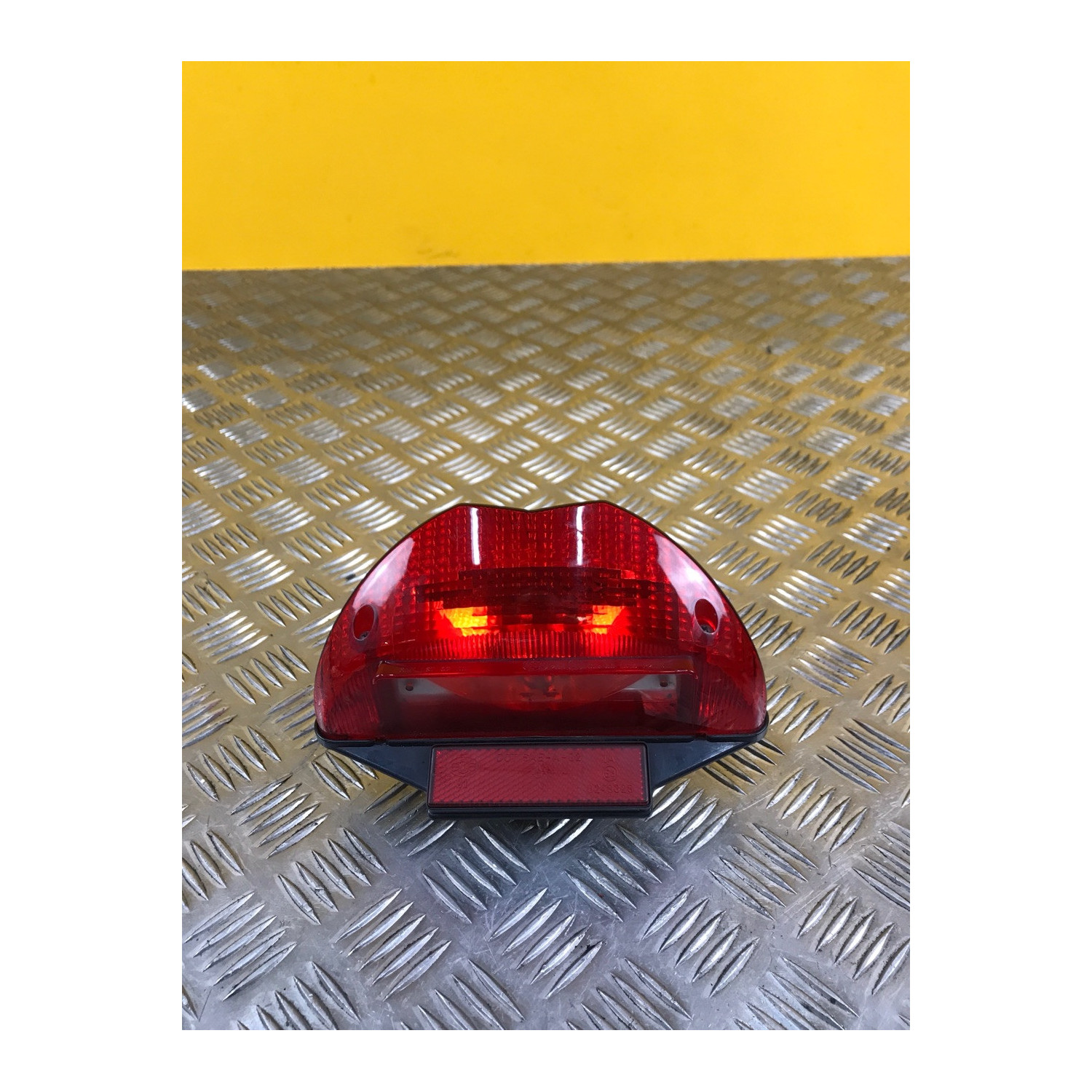 Feux arrière pour BMW F 800 ST 2008