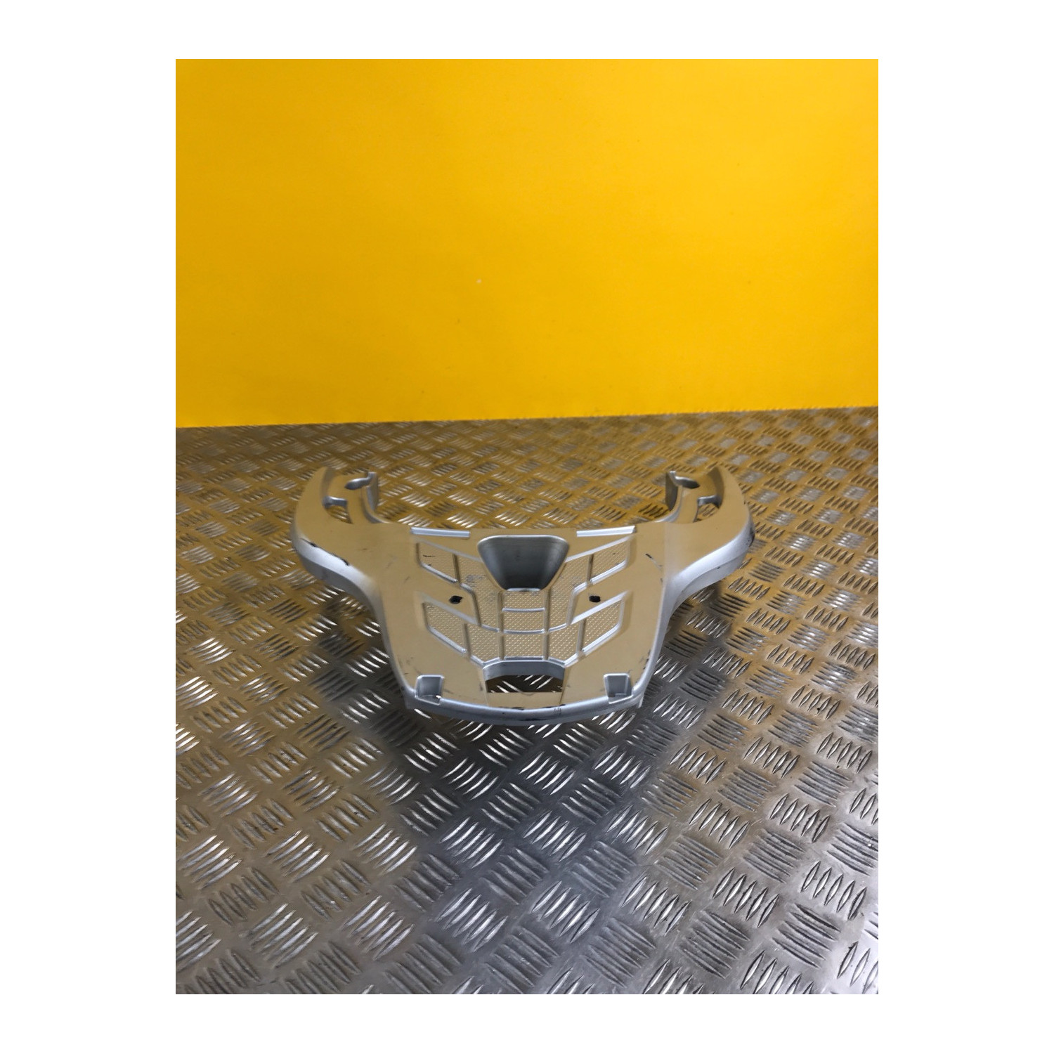 Porte bagage arrière pour HONDA S-wing 125 2008 81200-KRJ-7900