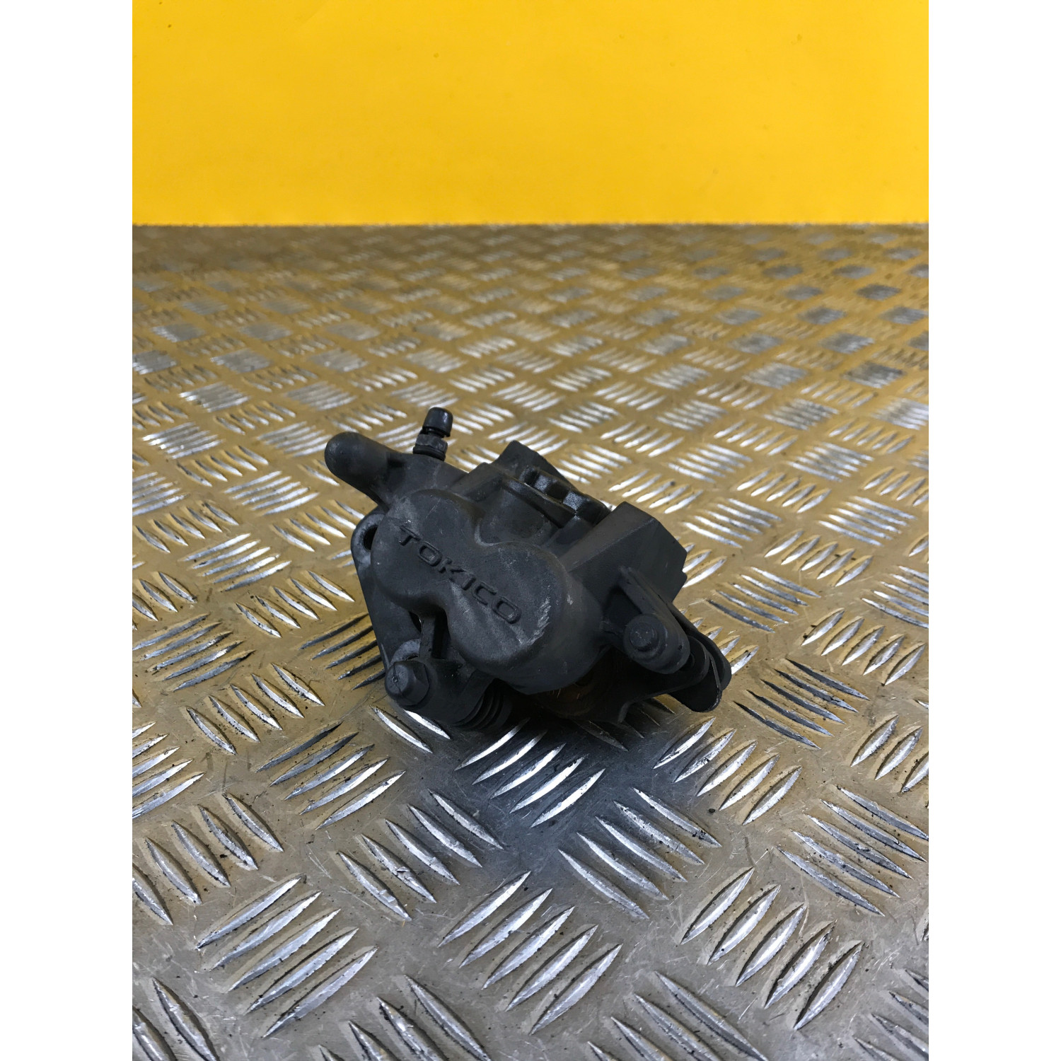 étriers de frein avant gauche pour KAWASAKI Z 750 2005