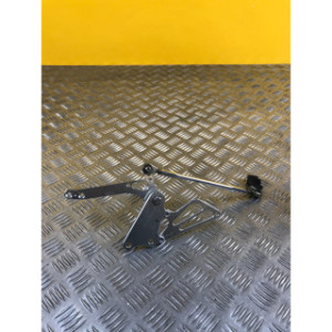 Platine repose pieds avant gauche pour KAWASAKI Z 750 2005