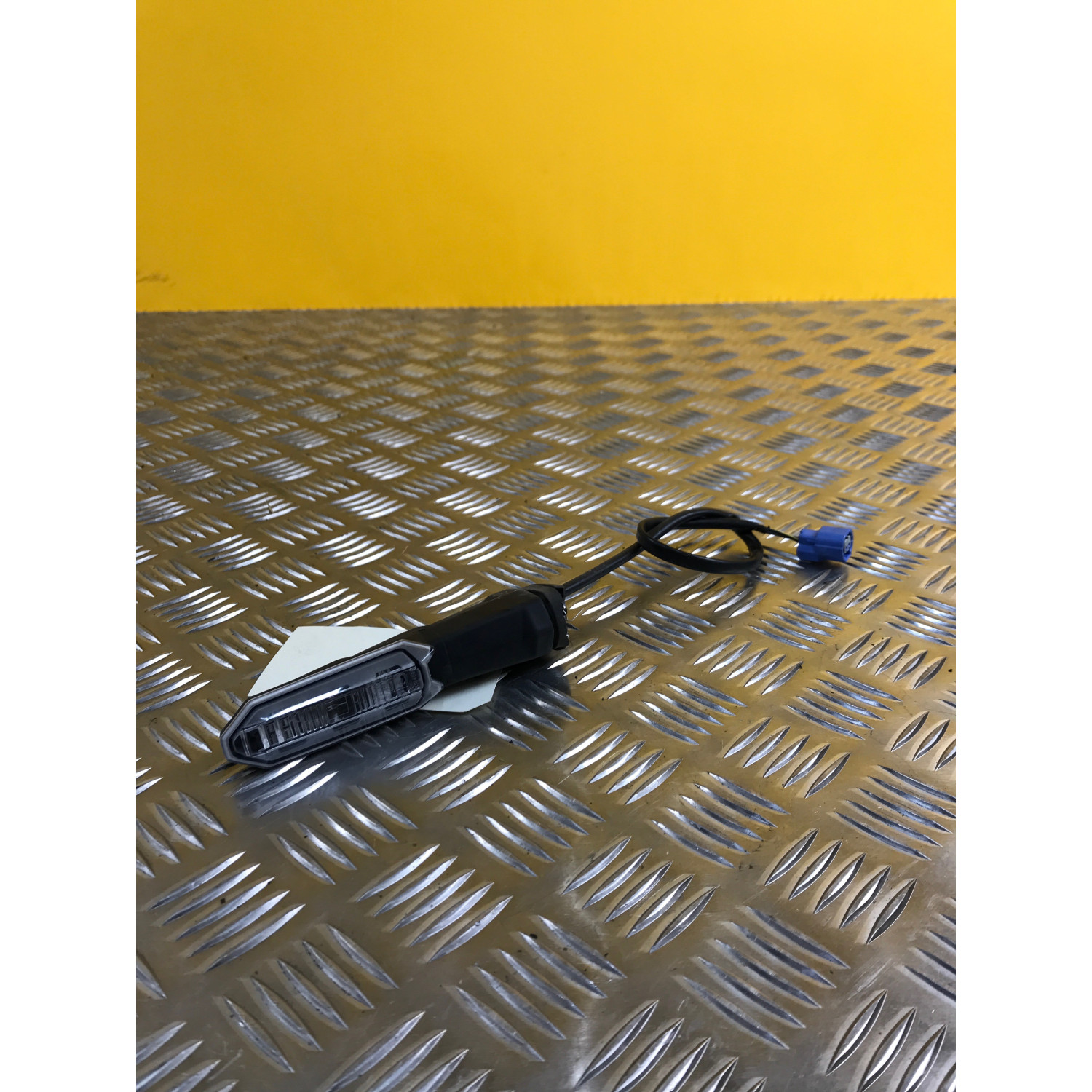 Clignotant arrière droit pour KAWASAKI Z 900 2023