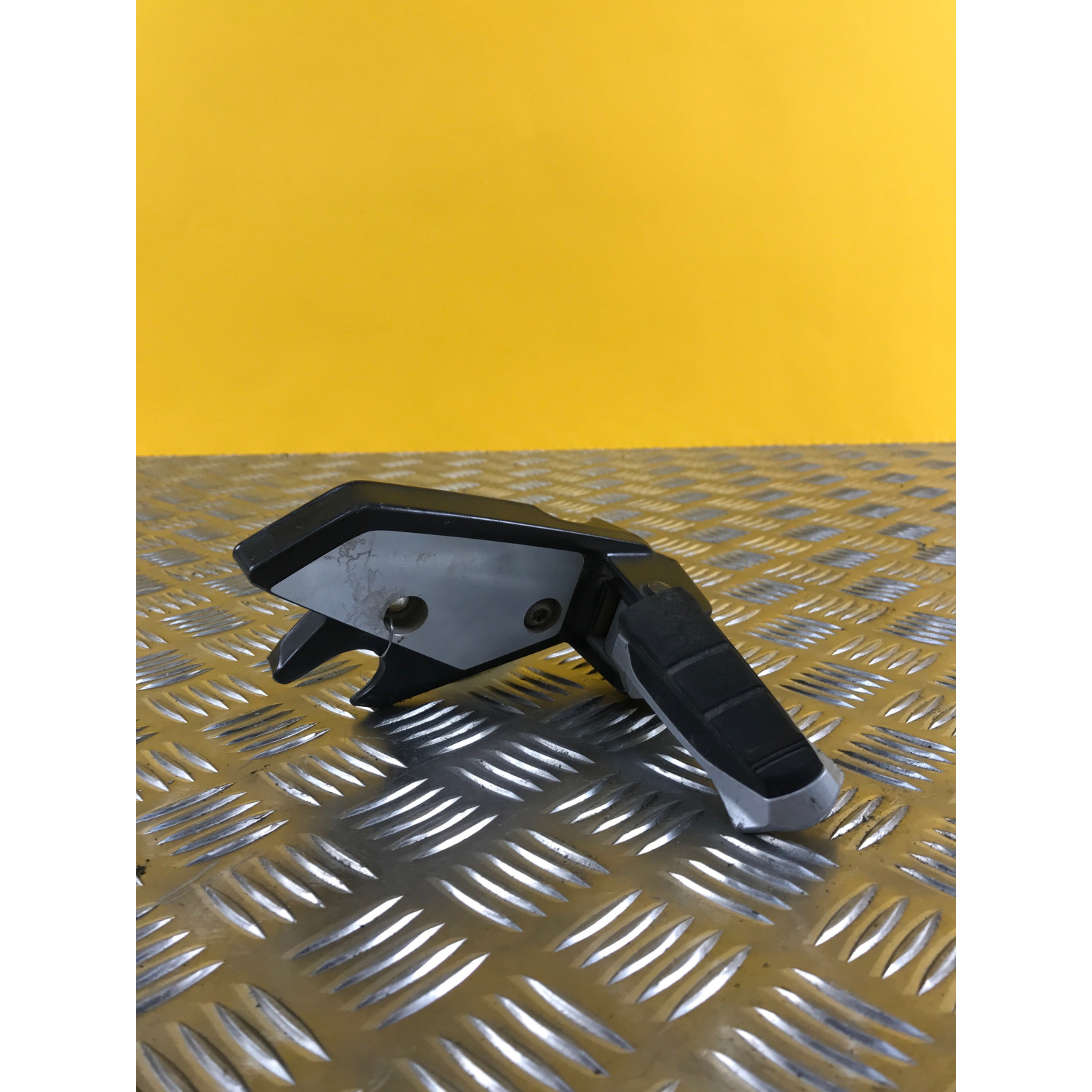 Repose pied arrière droit pour BMW R 1150 GS ABS 2004