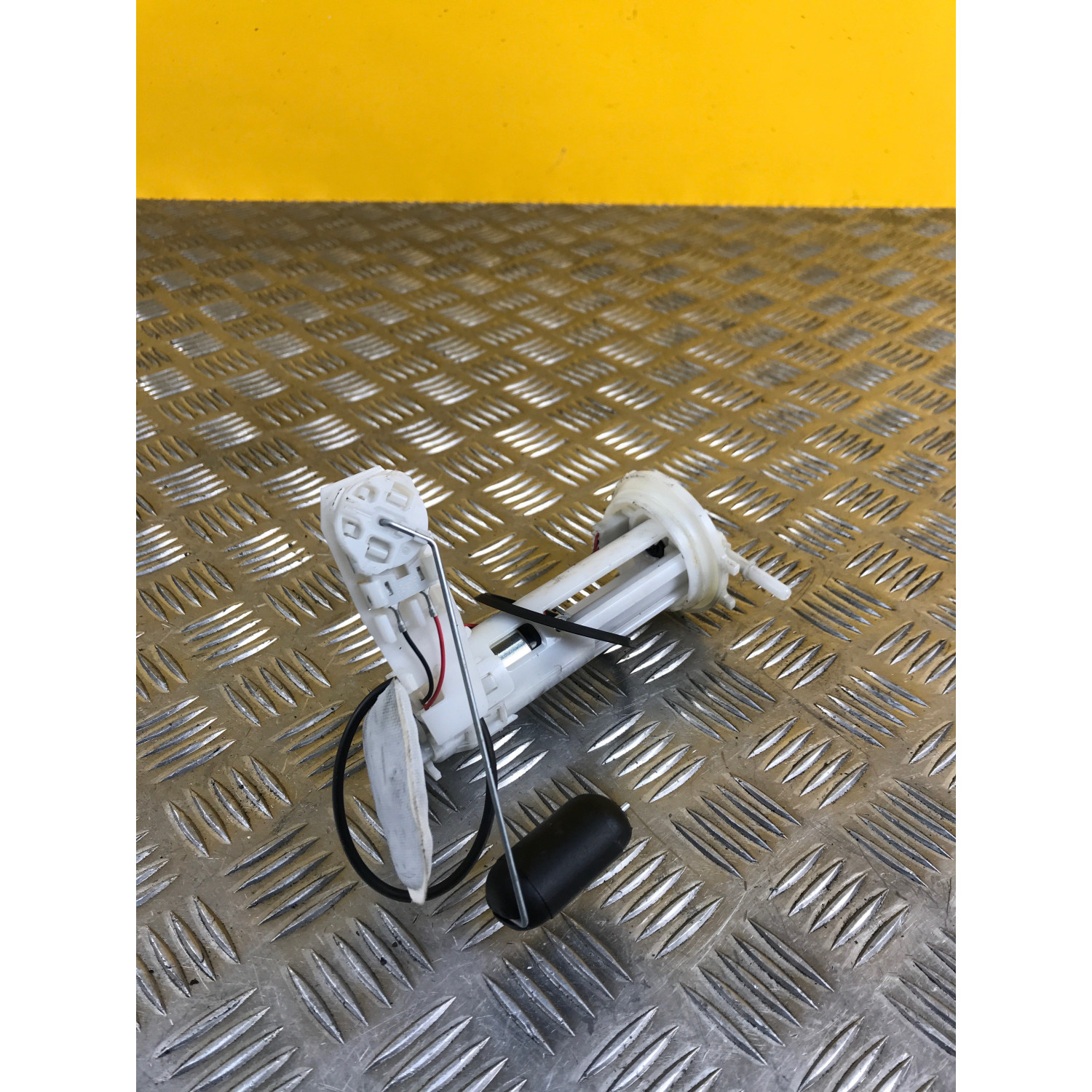 Jauge à carburant pour HONDA S-wing 125 2008