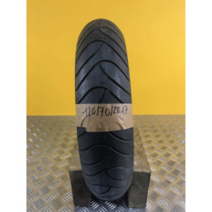 Pneu pour YAMAHA MT 09 SP