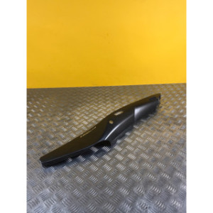 Cache latéral arrière sous selle gauche pour KAWASAKI GTR 1400 2010