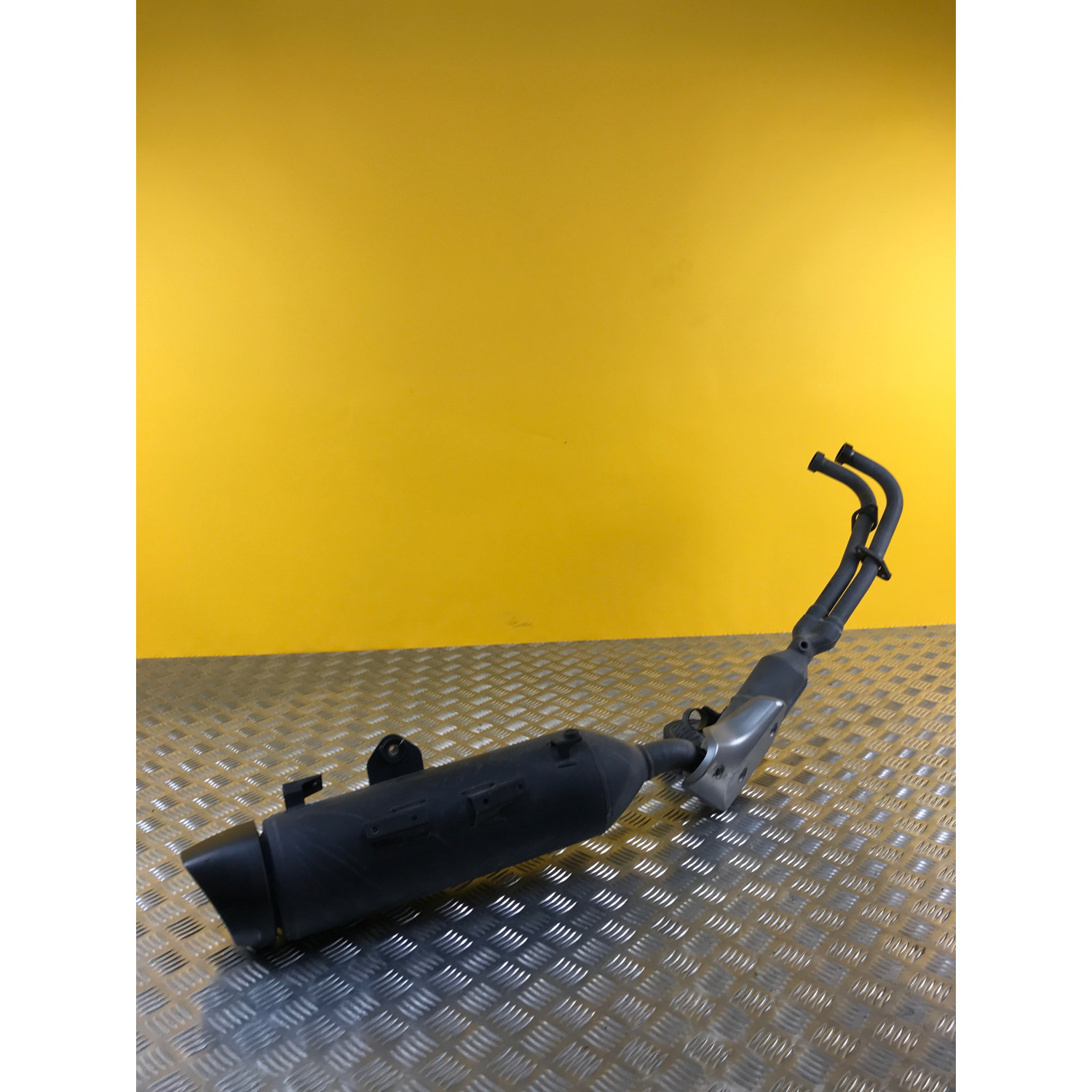 Ligne échappement pour YAMAHA T MAX 560 2020