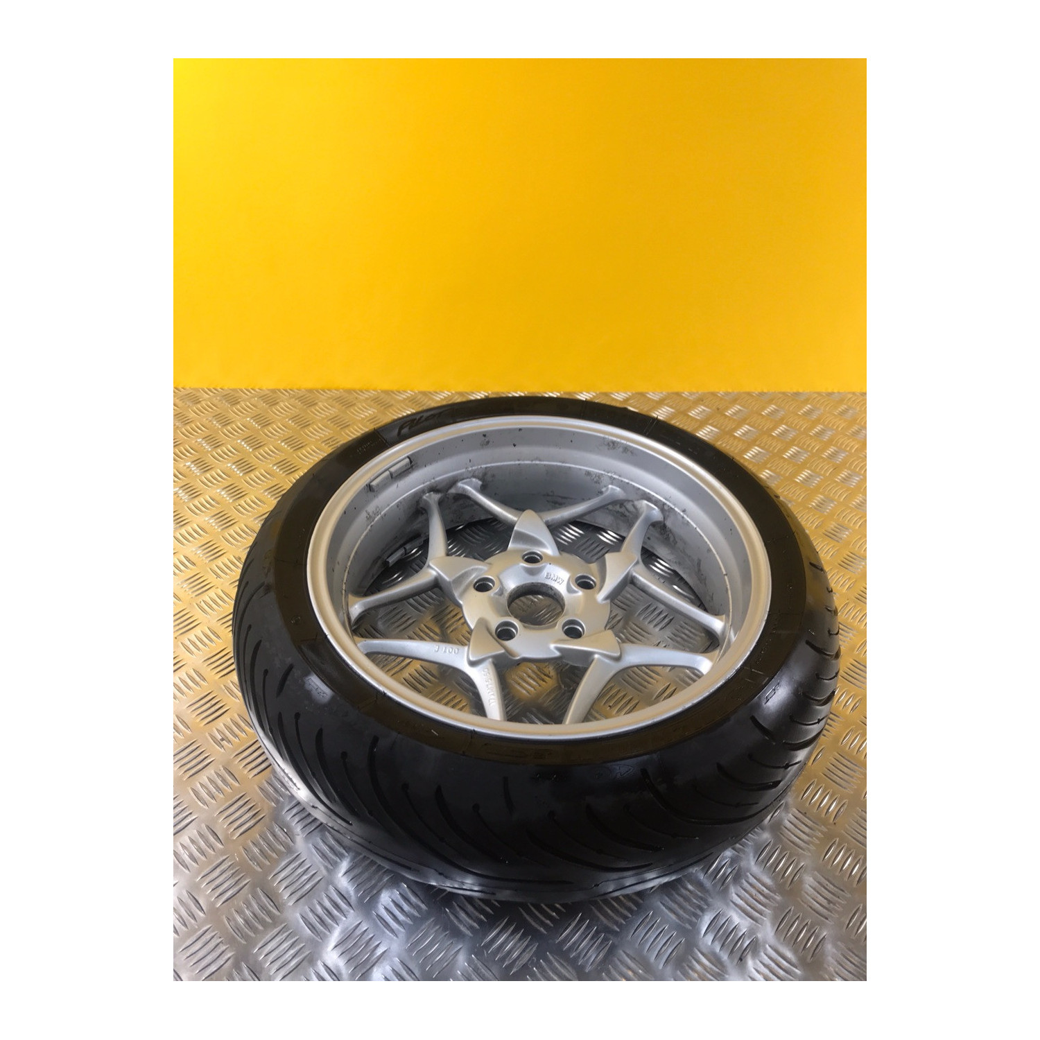 Jante arrière pour BMW R 1200 RT 2006