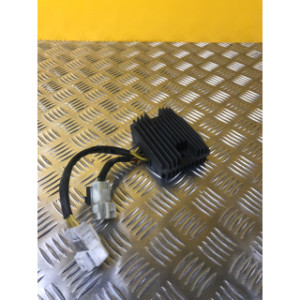 Régulateur pour PIAGGIO BEVERLY 125 2016