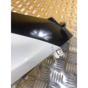 Cache latéral arrière sous selle droit pour PIAGGIO BEVERLY 125 2016