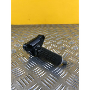 Repose pied droit pour HONDA CBF 750 F SEVEN FIFTY 2000