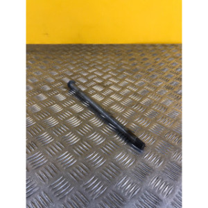 Axe de roue arrière pour HONDA CBF 750 F SEVEN FIFTY 2000