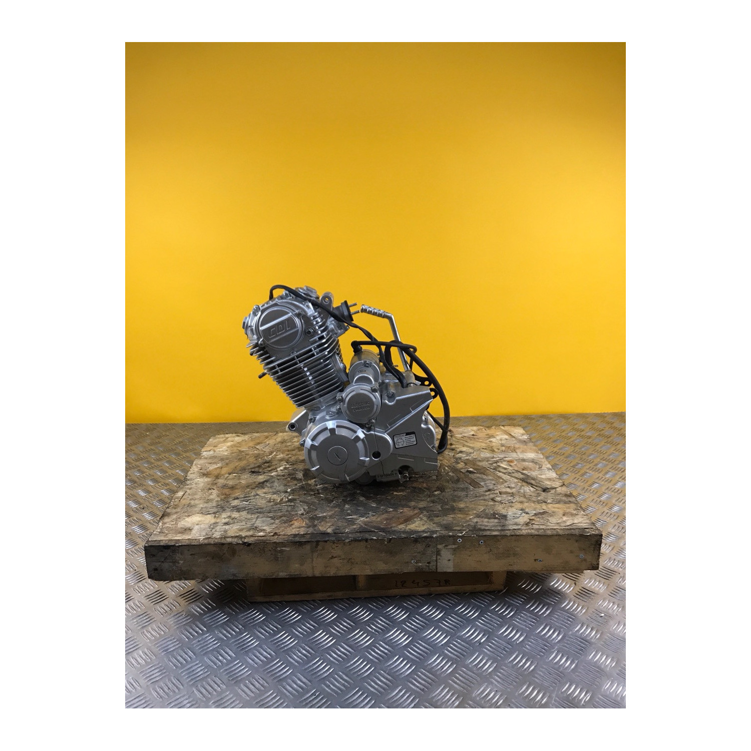 Moteur pour APOLLO 250 DMZ 2024