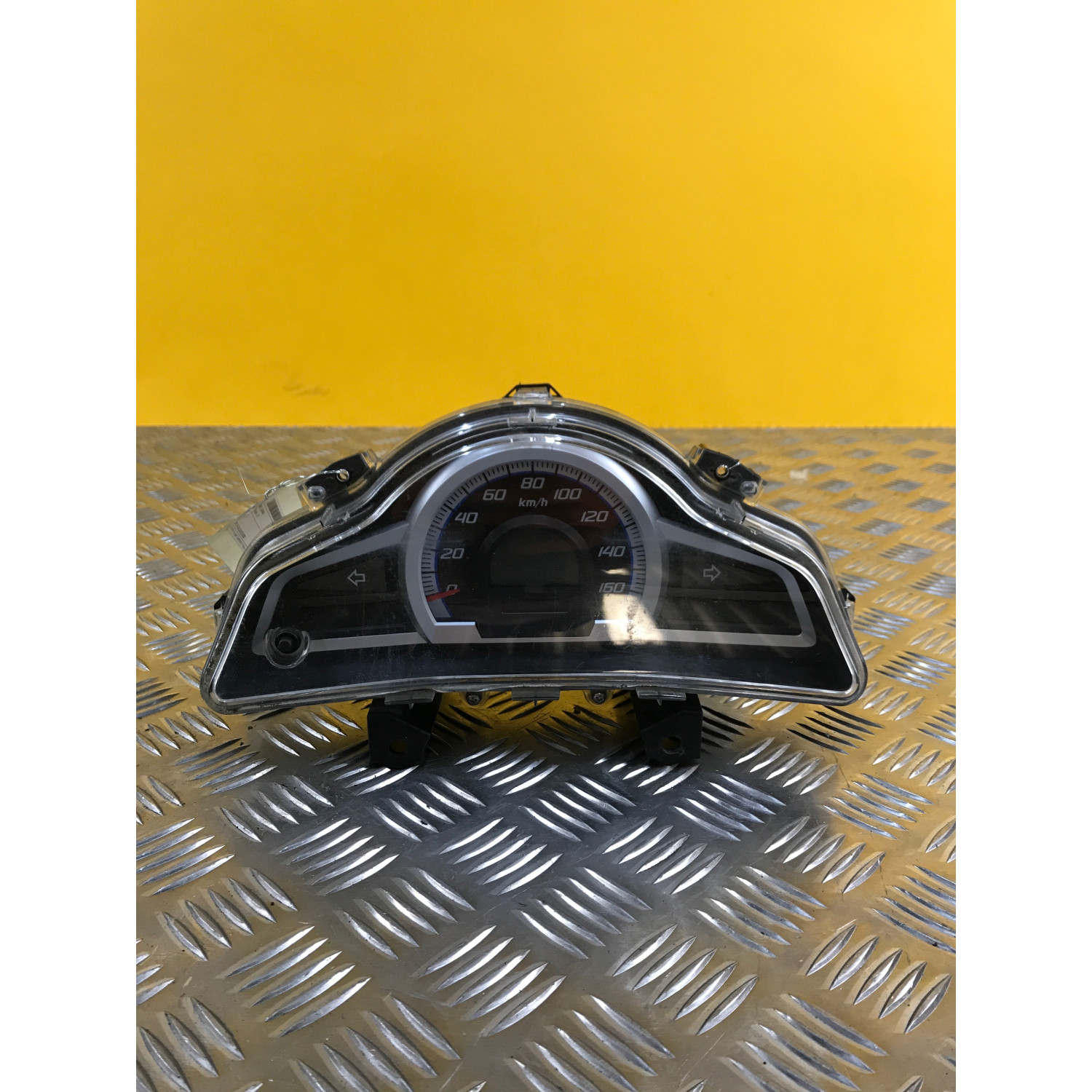 Compteur tableau de bord pour HONDA PCX 125 2017 37200-K35-T013-M1