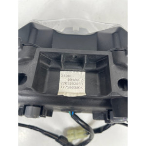 Phare avant pour KAWASAKI Z 900 23001-0048D