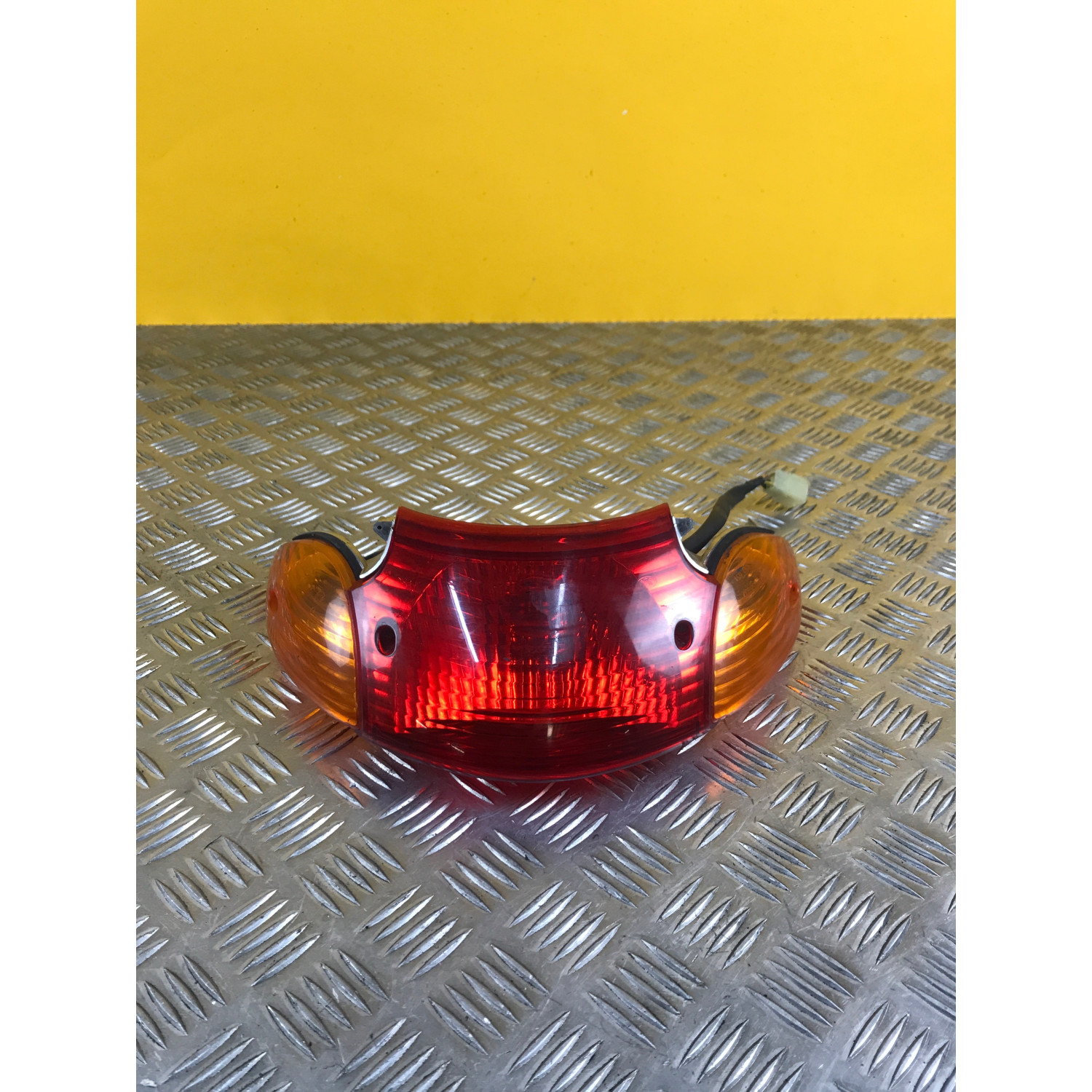 Feux arrière pour HONDA CBF 600 S 2010 3047613